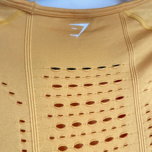 GymShark Yellow Glow Long Sleeve Seamless Crop Top - Picture 4 of 5